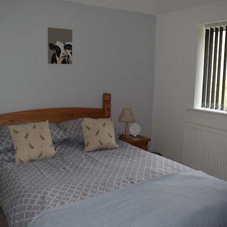 Upper Wood End Farm Holiday Cottages Marston Moreteyne Extérieur photo