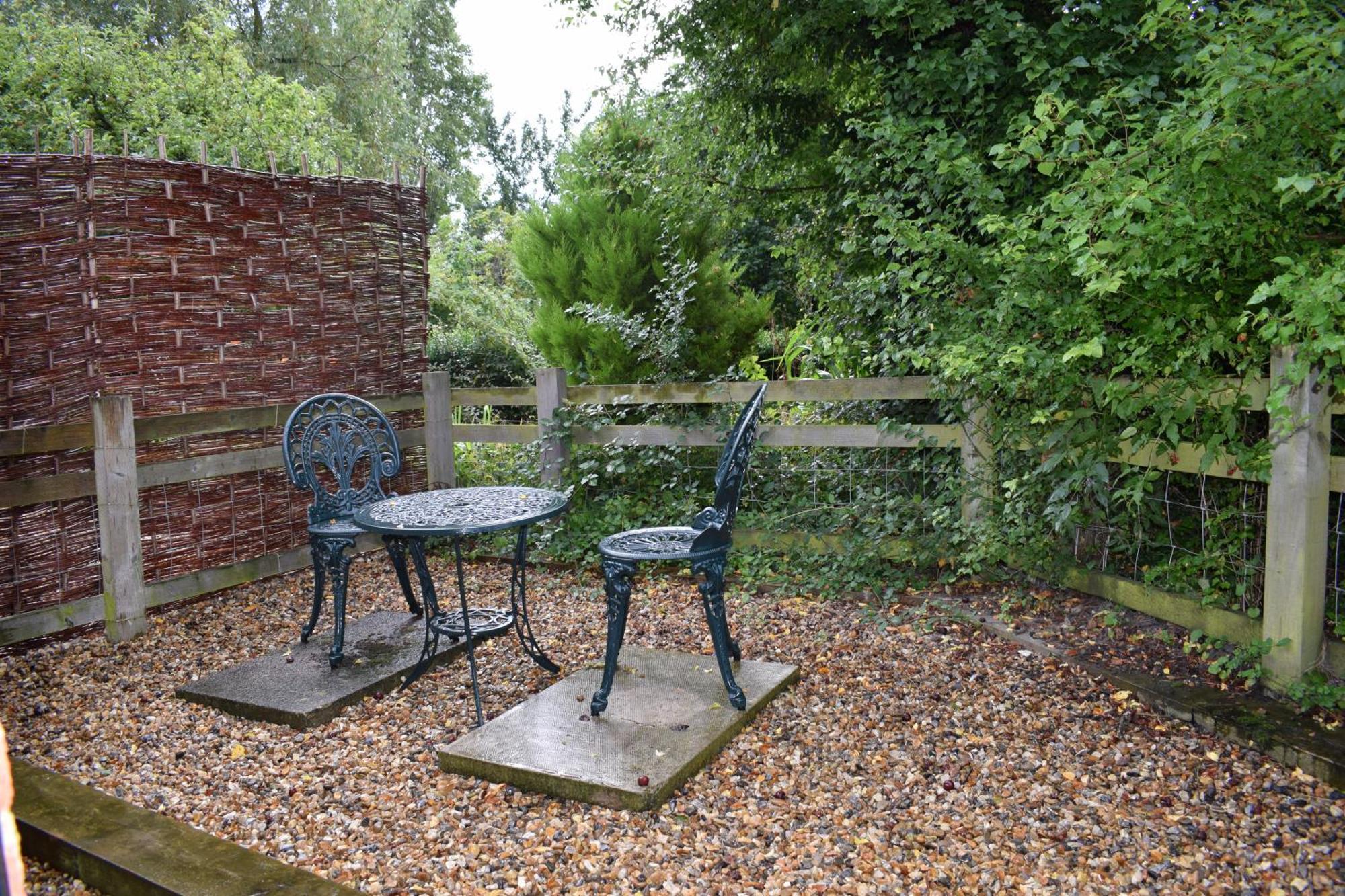 Upper Wood End Farm Holiday Cottages Marston Moreteyne Extérieur photo